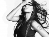 Angelina Jolie - Picture 196 - 1024x768