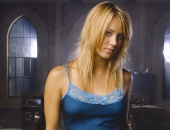 Kaley Cuoco - Picture 22 - 1920x1200