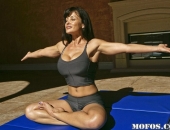 Lisa Ann - Picture 172 - 800x533
