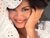 Lisa Marie Scott - Picture 56 - 530x800