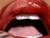 Rihanna - Picture 6 - 750x1012