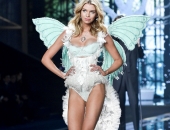Stella Maxwell - Picture 12 - 1500x2001